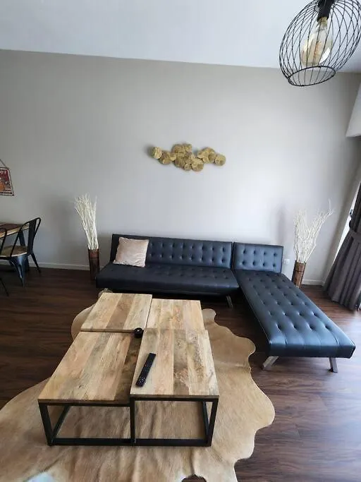 Cozy 1Br In Iconic Tower Apartment Abu Dhabi